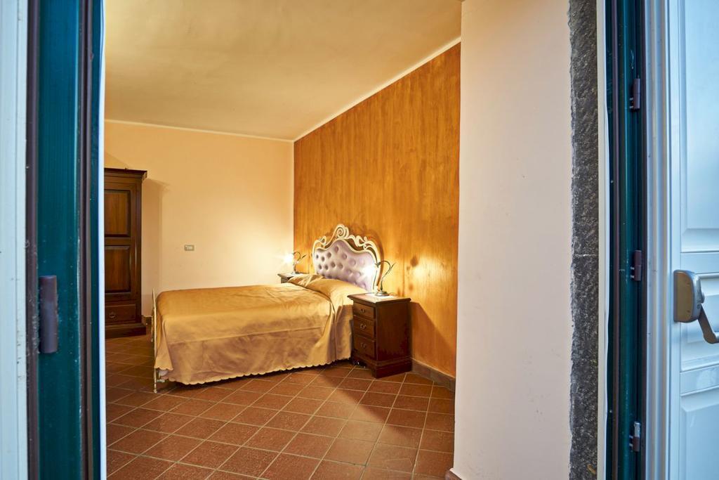 Agriturismo Conte Ruggero Villa Centuripe Bagian luar foto